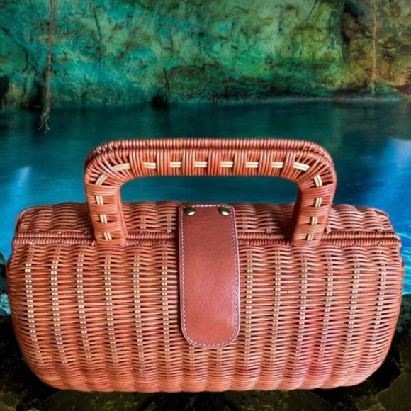 MAXX NEW YORK CORAL-ORANGE RATTAN SATCHEL WITH LEATHER TRIM - Picture 1 of 10